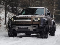 Land Rover Defender        Arctic Trucks