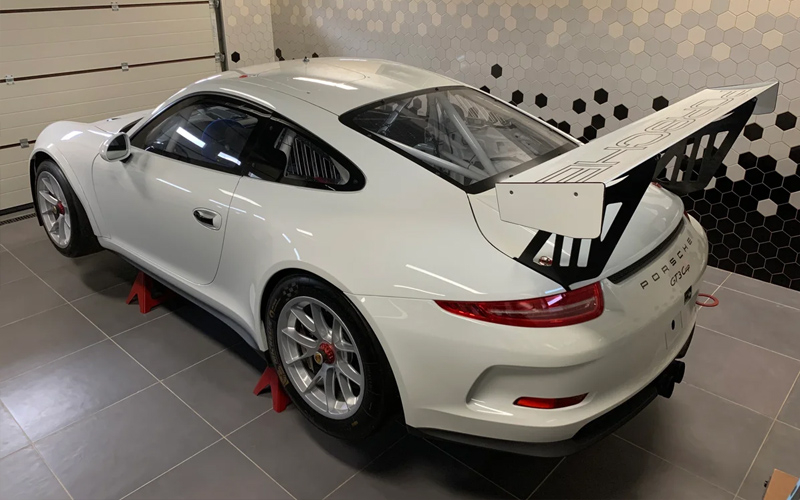       Porsche 2016   