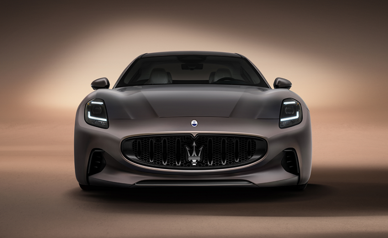 Maserati   GranCabrio:      GranTurismo